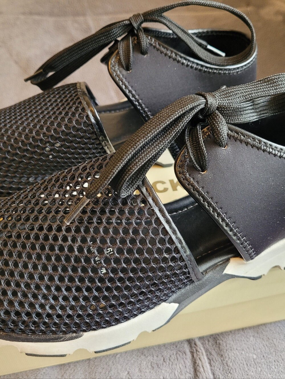 Womens Black Mesh Lace-Up Casual Shoes